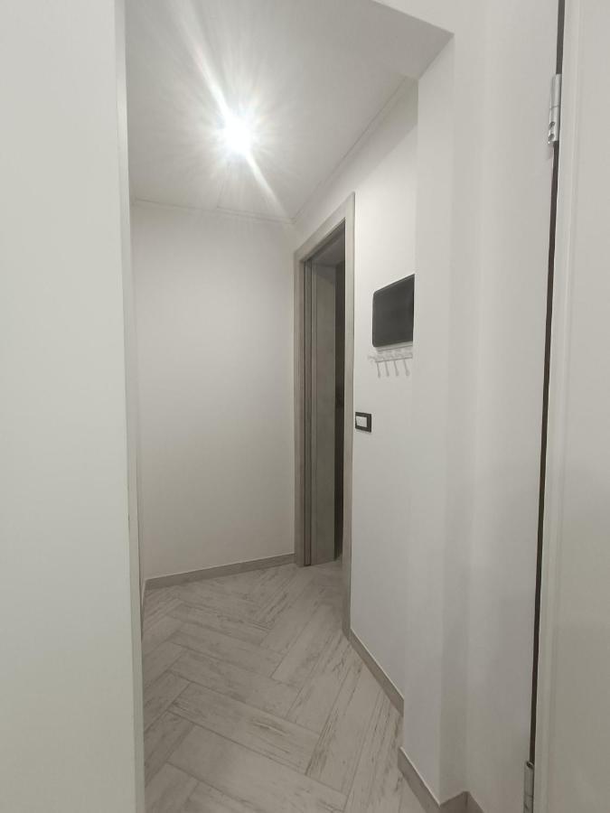 Casa Vacanze Via Nizza 57 Zinola-Wifi Savona Luaran gambar