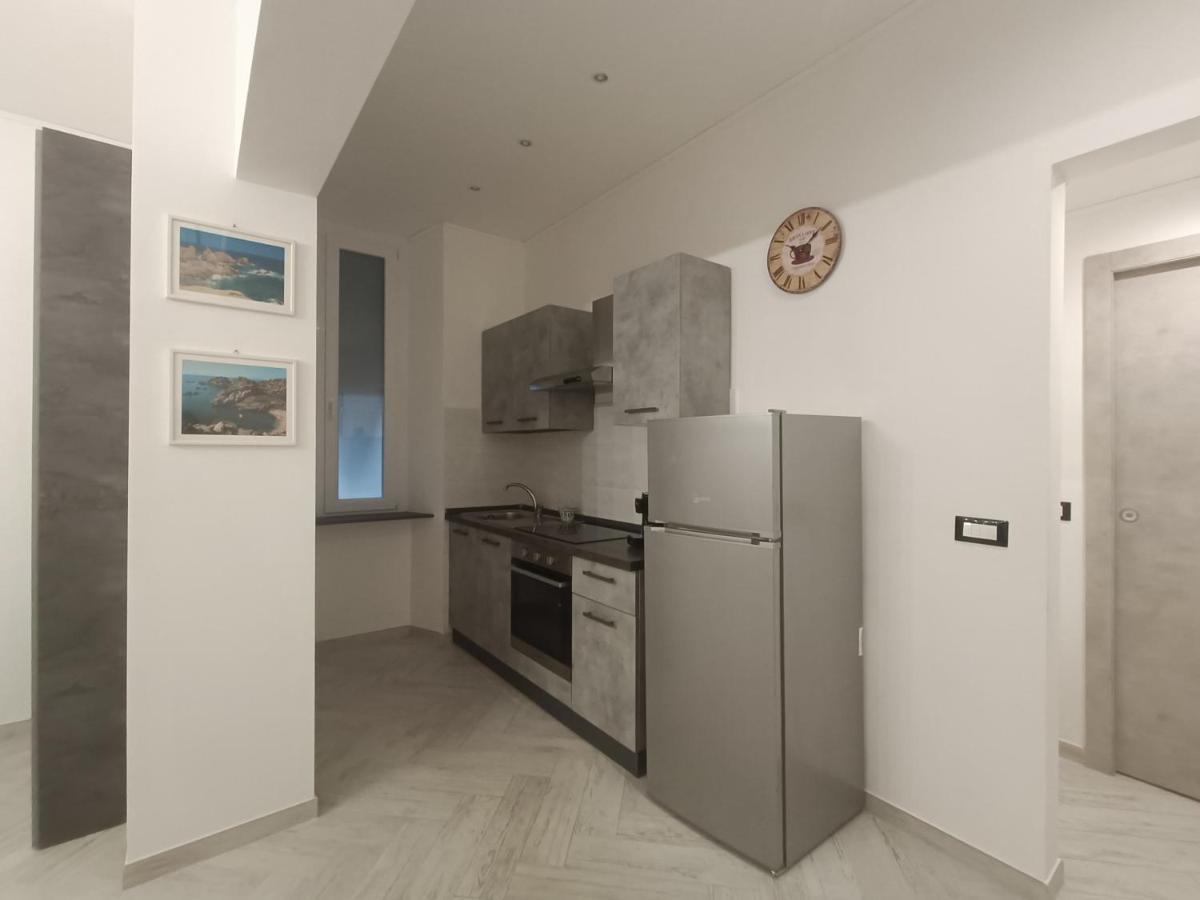Casa Vacanze Via Nizza 57 Zinola-Wifi Savona Luaran gambar