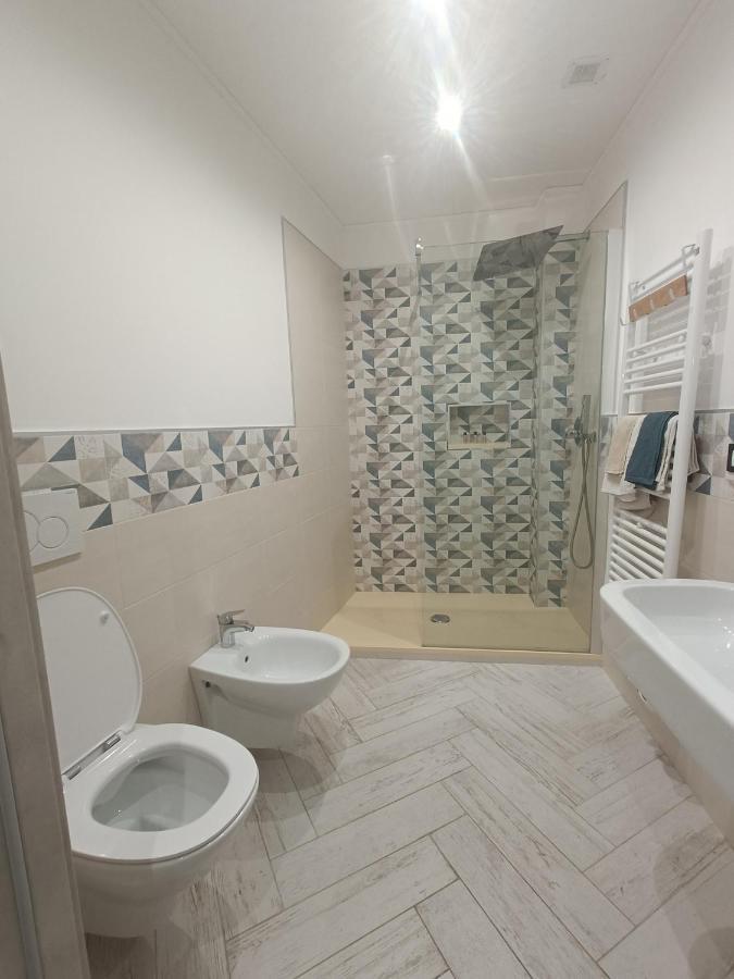 Casa Vacanze Via Nizza 57 Zinola-Wifi Savona Luaran gambar