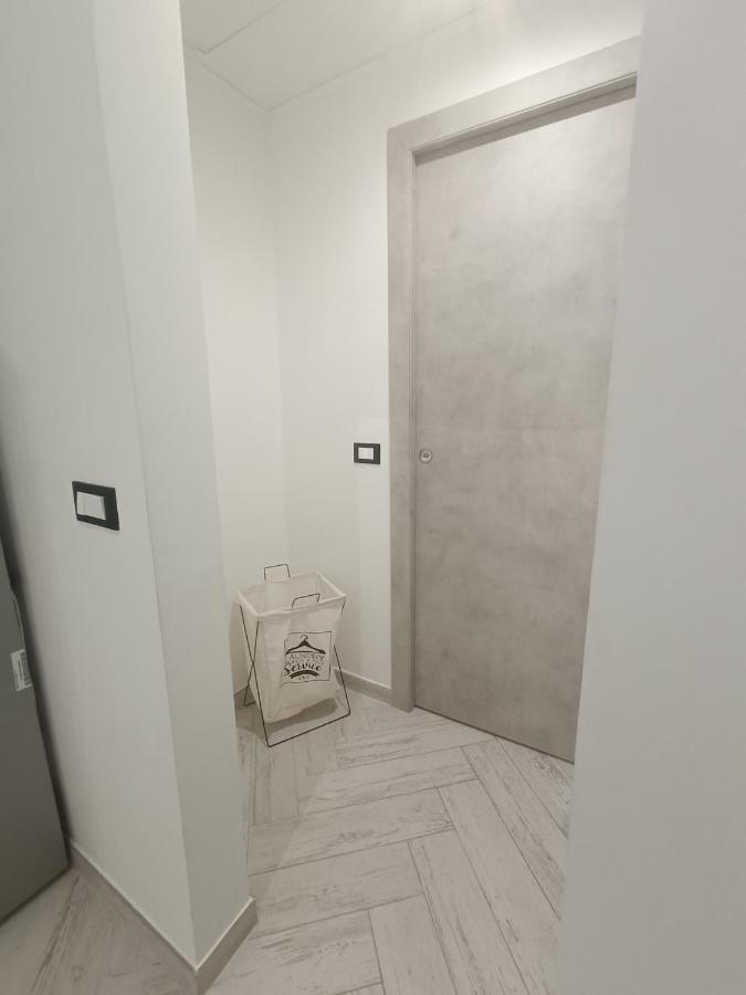 Casa Vacanze Via Nizza 57 Zinola-Wifi Savona Luaran gambar